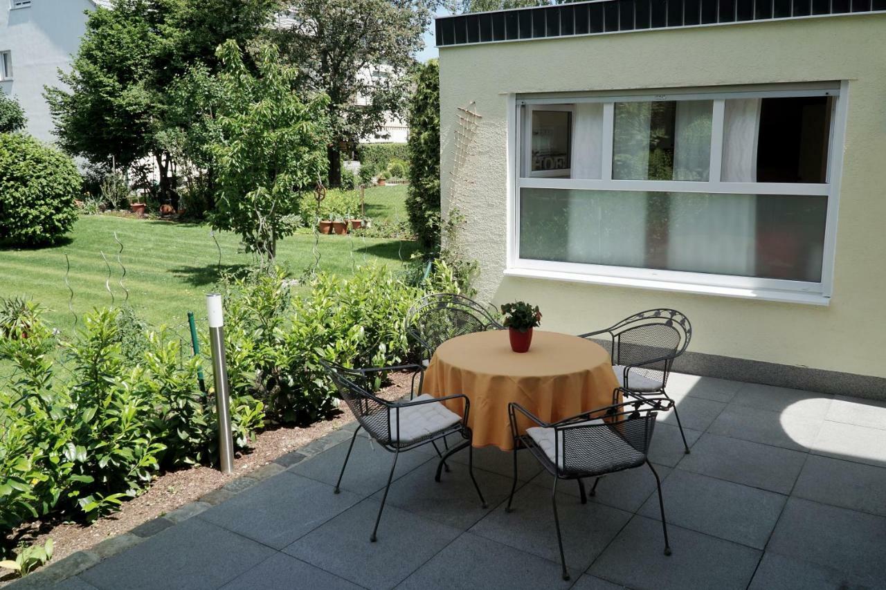 Bungalow Am Stadtrand Nuremberga Exterior foto